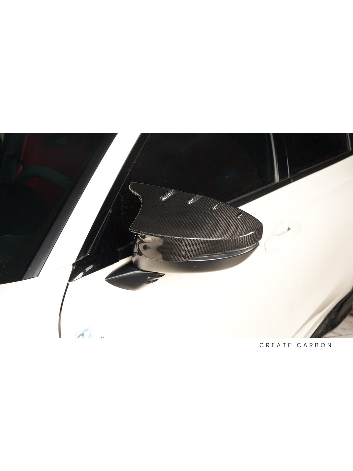 Gloss, matte and red-black dry carbon mirror cap finish options